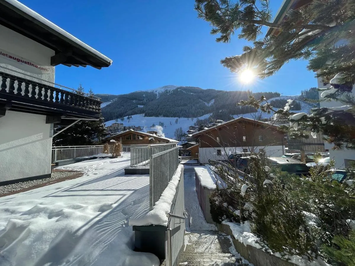 Chalet Augustine Hinterglemm Zentrum Saalbach-Hinterglemm